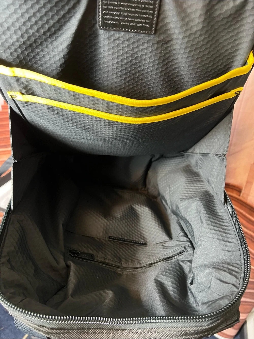 Tumi National Geographic Expeditions Edward Backpack Black Laptop Travel Outdoor